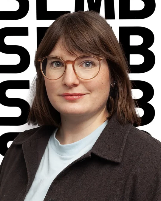 Portrait de Agathe Raboud Sidorenko, candidat Ensemble à Gauche Lausanne aux élections communales 2026