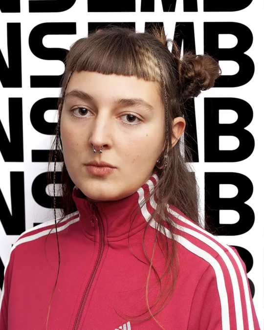 Portrait de Coline Graf, candidate Ensemble à Gauche Lausanne aux élections communales 2026