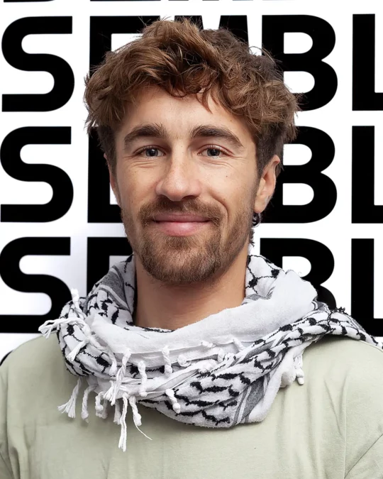 Portrait de Corentin Mottet, candidat Ensemble à Gauche Lausanne aux élections communales 2026