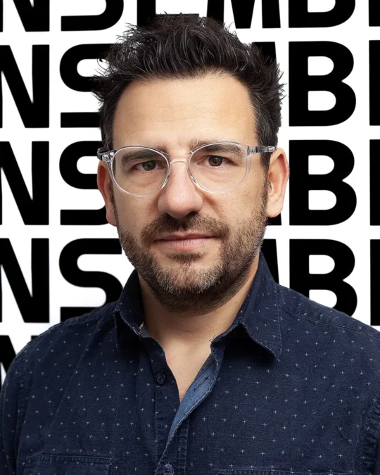 Portrait de Joaquim Manzoni, candidat Ensemble à Gauche Lausanne aux élections communales 2026