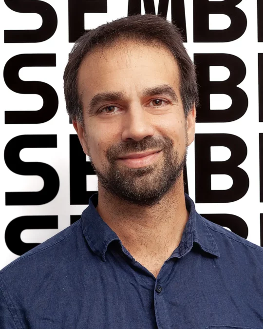 Portrait de Johann Dupuis, candidat Ensemble à Gauche Lausanne aux élections communales 2026