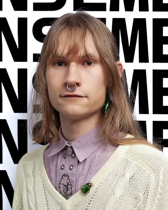 Portrait de Nicolas Gay, candidate Ensemble à Gauche Lausanne aux élections communales 2026