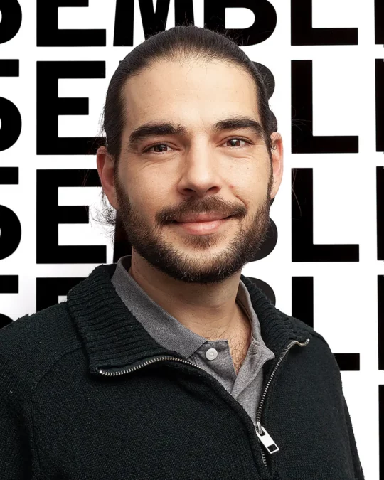 Portrait de Pierre Conscience, candidat Ensemble à Gauche Lausanne aux élections communales 2026