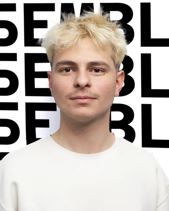 Portrait de Stanislas Dubois, candidat Ensemble à Gauche Lausanne aux élections communales 2026